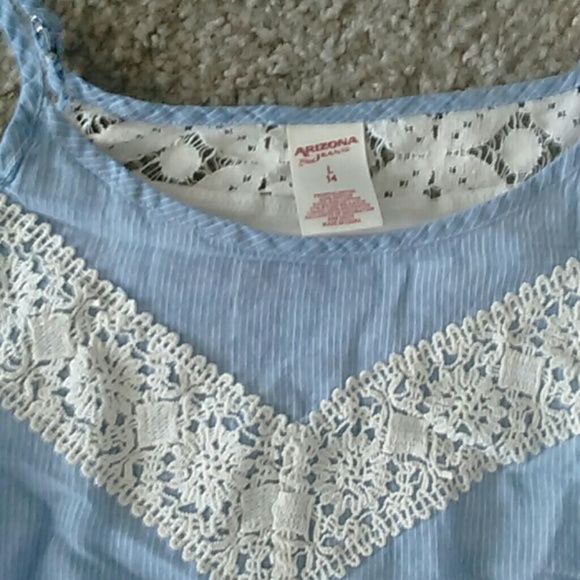 Shirt - Picture 2 of 3